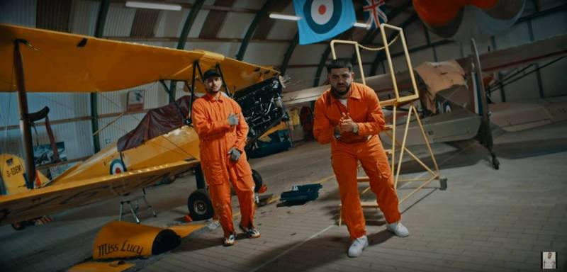 Dardan Noizy Alles Gut Orange Outfit
