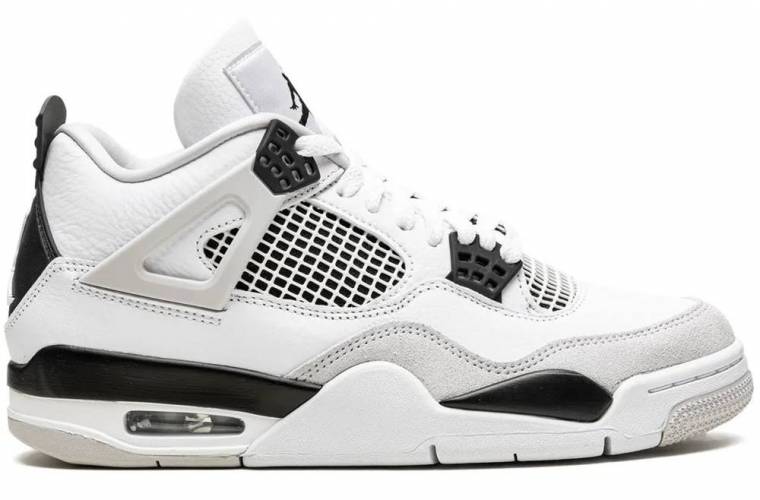 Air Jordan 4 Sneaker